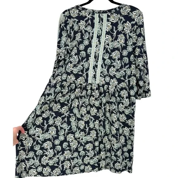 NWT J.Jill Navy Blue Floral Paisley Split Neck 3/4 Sleeve Knit Dress Size Medium - Picture 8 of 13